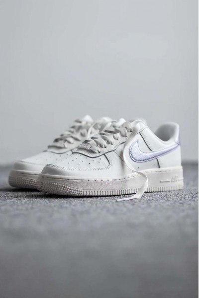 [現貨24HR限時下殺] Nike Air Force 1 紫藤花