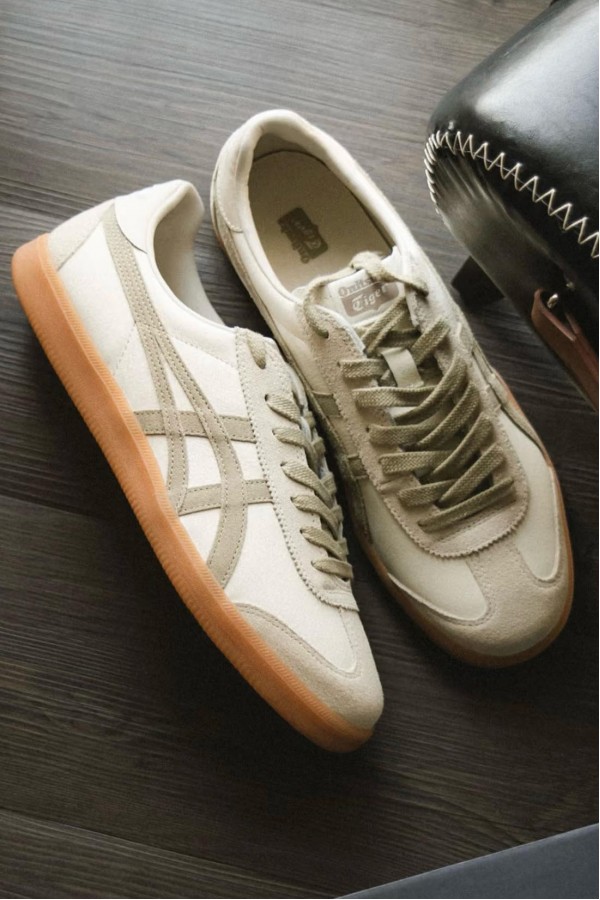 Tiger Onitsuka Tokuten 奶油沙 