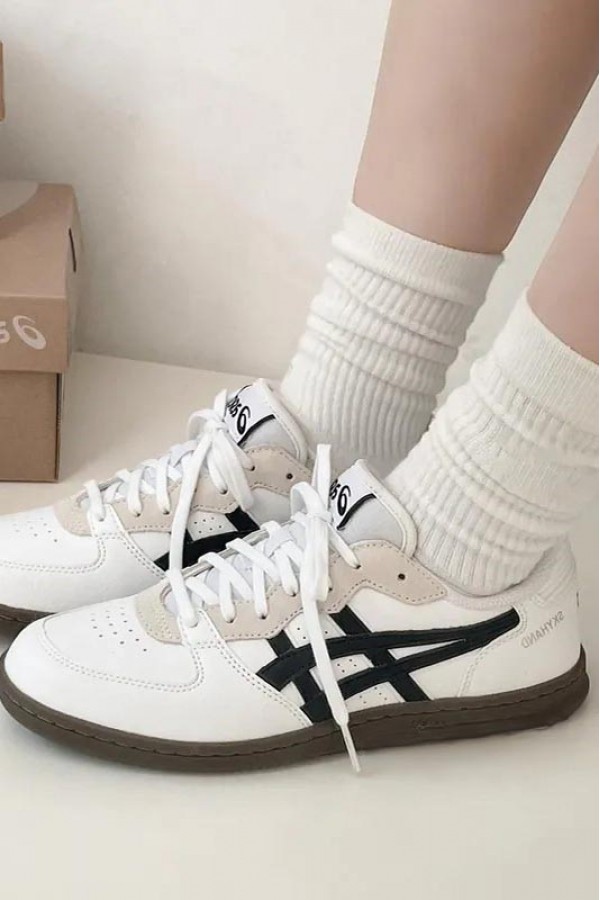 Asics Skyhand OG 白黑