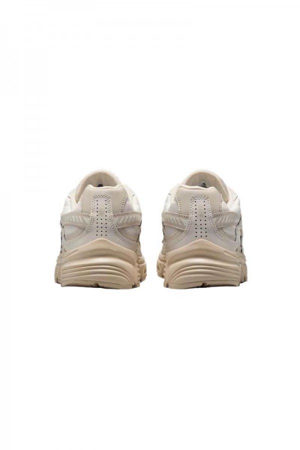 Nike Initiator 奶油白 老爹鞋