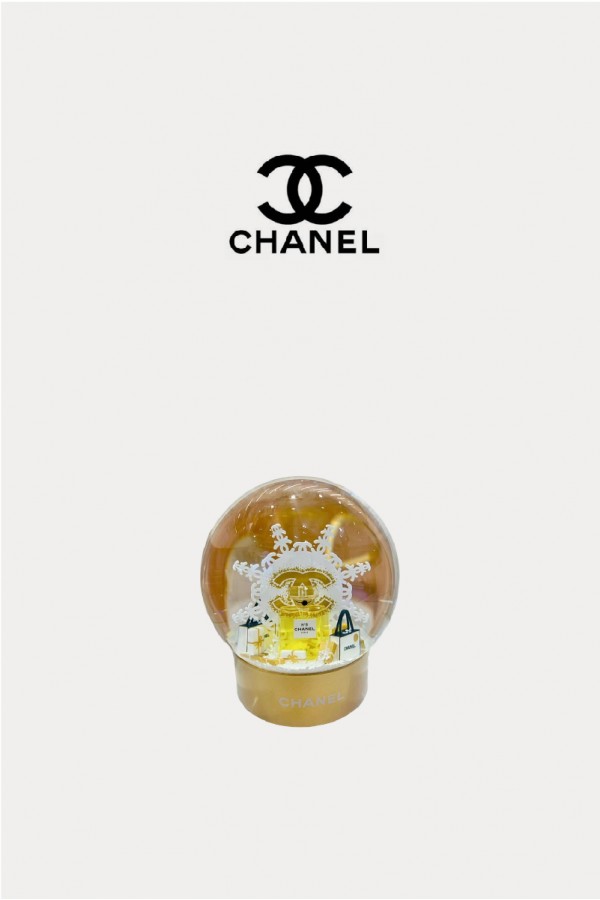 [限時優惠隨時沒貨] Chanel 2024限定 聖誕雪花水晶球