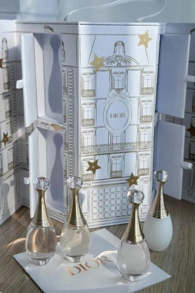 [母親節折扣快速出貨]Dior 迪奧蒙田紀念城堡香水禮盒真我限量款