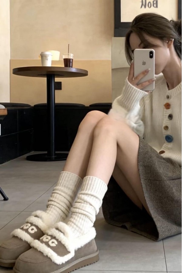 Ugg Auspecial 小胖丁 薄底雪靴(2色)