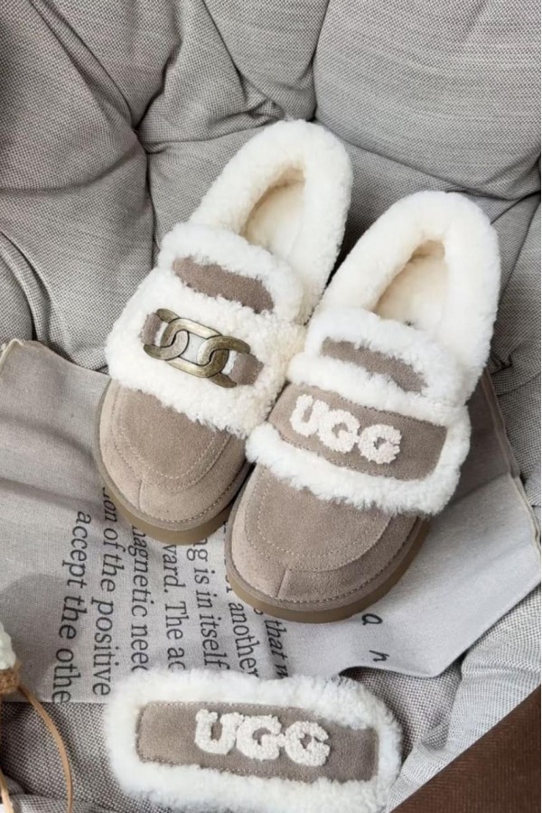 Ugg Auspecial 小胖丁 薄底雪靴(2色)