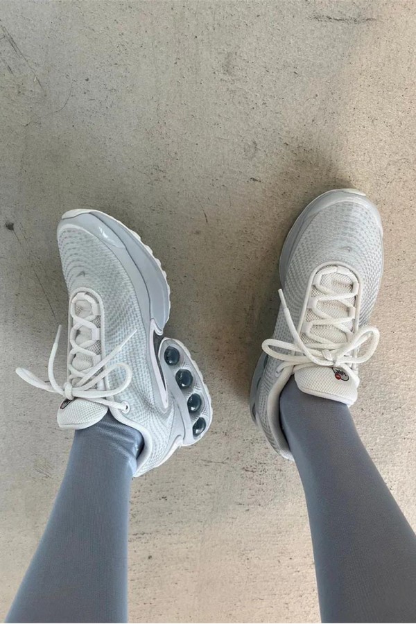 Nike Air Max Dn 全白