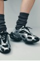 Nike Air Max 金屬銀黑