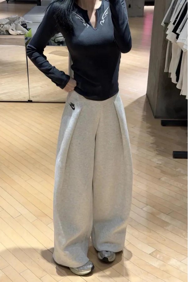 Nike Sportswear Tech 太空棉 闊褲