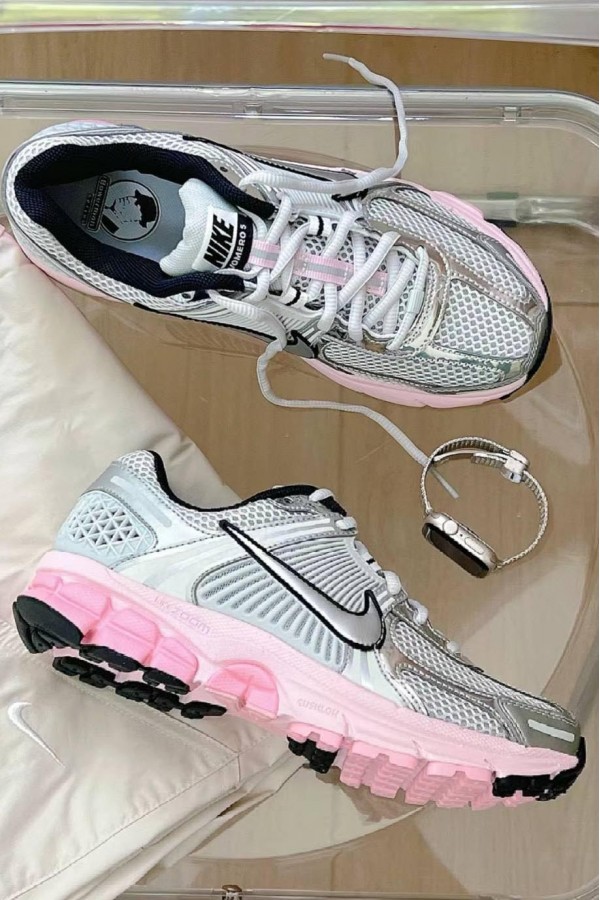 Nike Zoom Vomero 5 銀粉黑