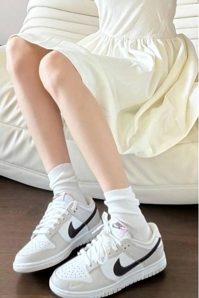 Nike Dunk Low 奶油櫻花咖