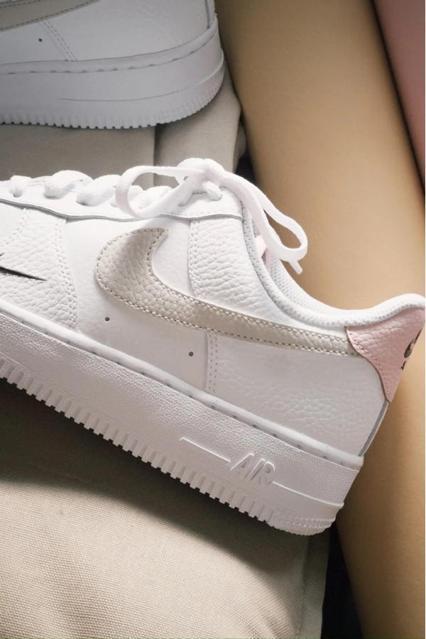 Nike Air Force 1 櫻花拿鐵