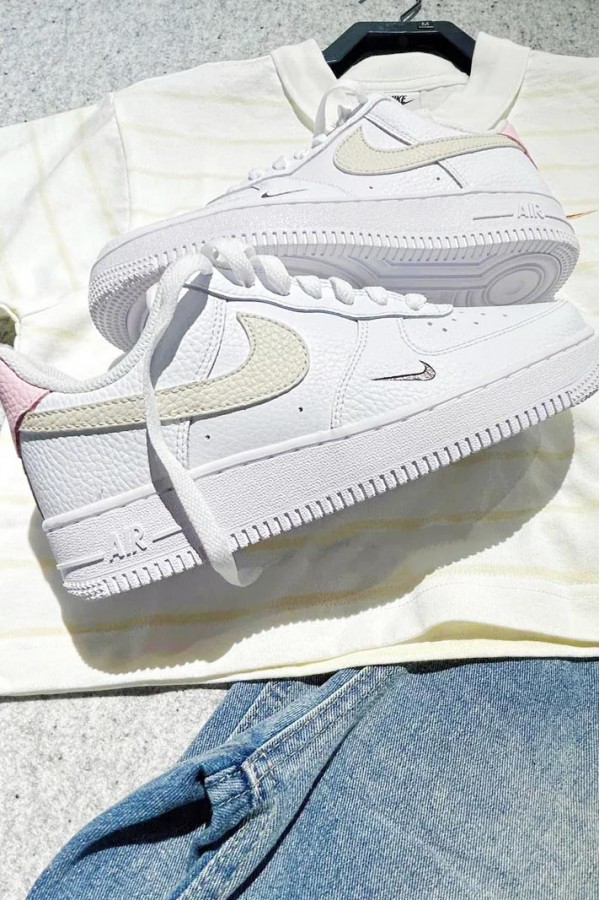 Nike Air Force 1 櫻花拿鐵