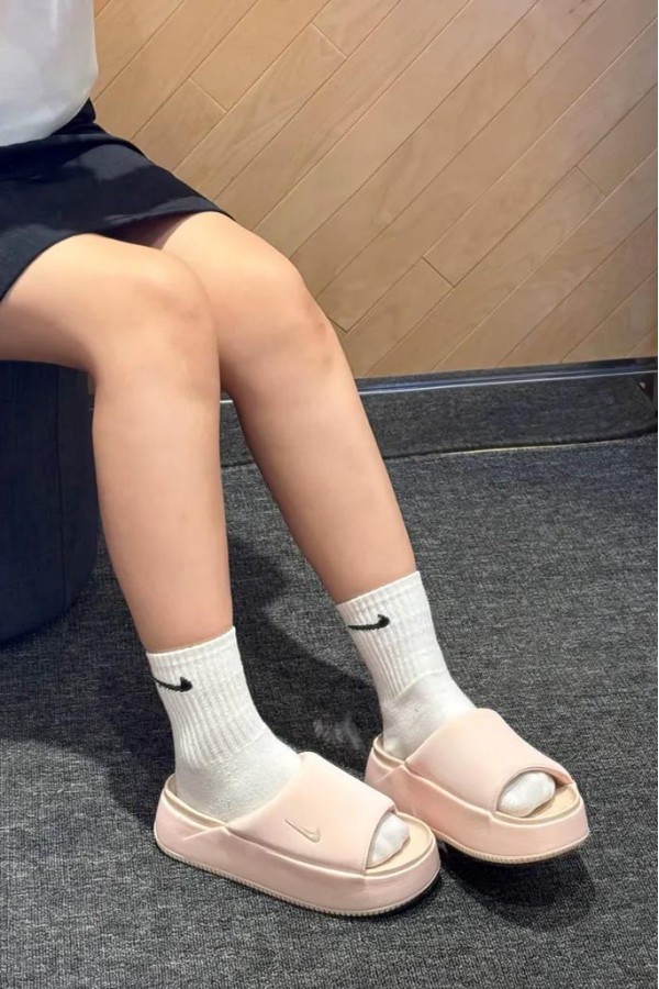 Nike Calm Elevation Slide 厚底拖鞋(2色)