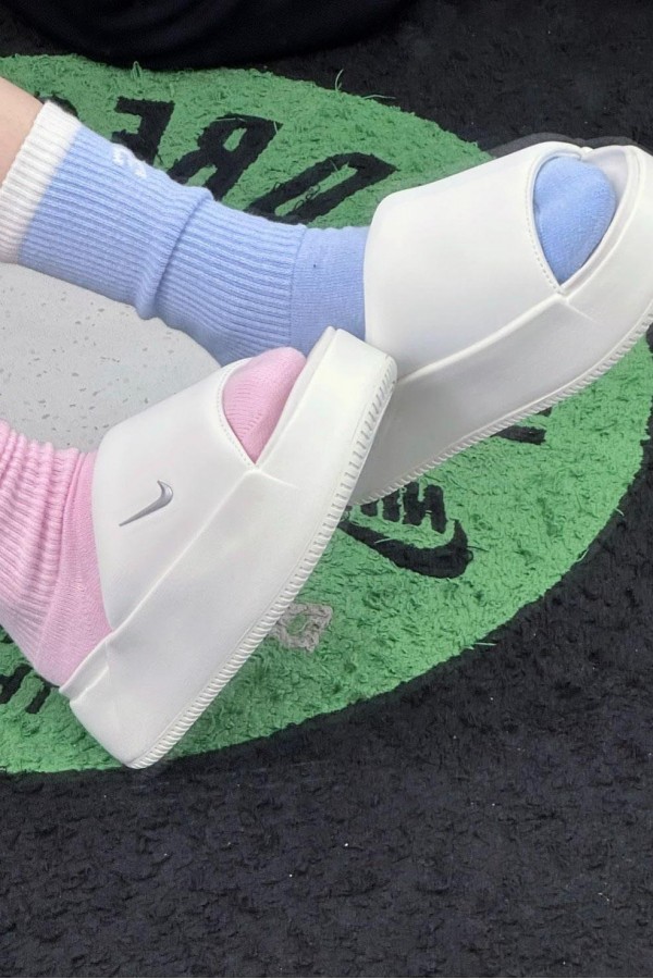 Nike Calm Elevation Slide 厚底拖鞋(2色)
