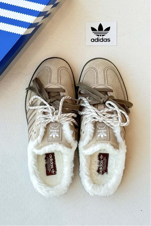 Adidas Samba OG 毛絨 穆勒鞋 米白