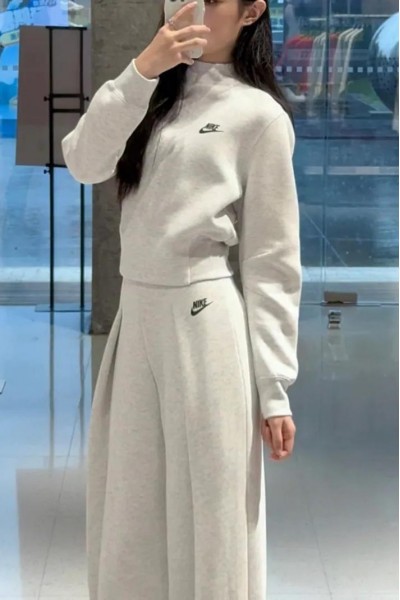 Nike Sportswear Tech 太空棉 高領 大學T