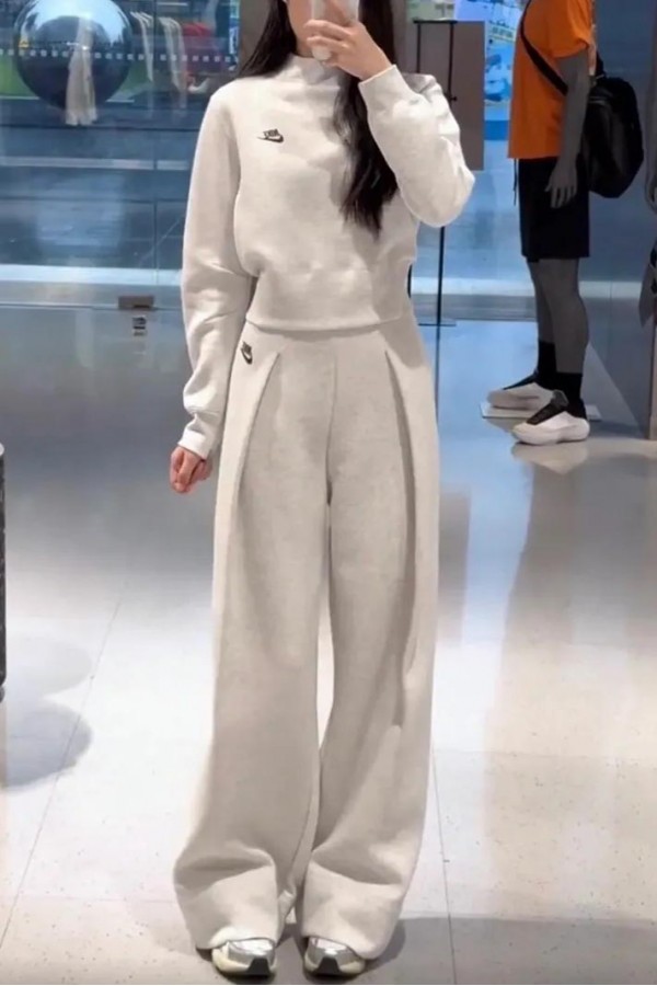 Nike Sportswear Tech 太空棉 高領 大學T