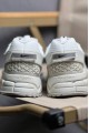 Nike Zoom Vomero Roam 灰白