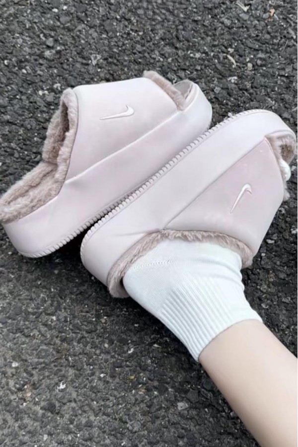Nike Calm Elevation Fur 厚底 毛絨拖粉