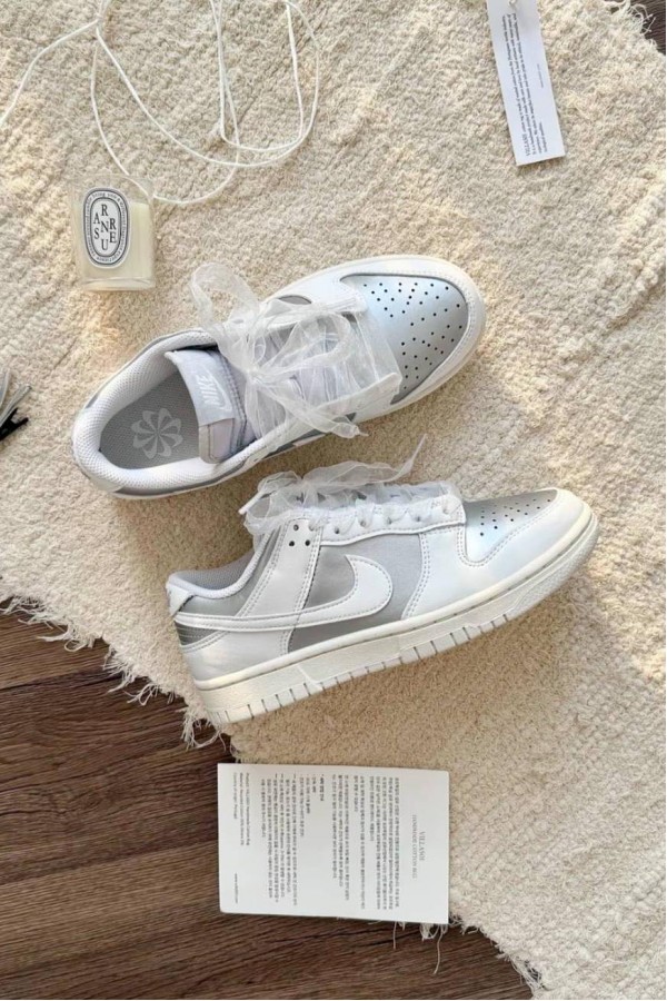 Nike Dunk Low 蕾絲白銀