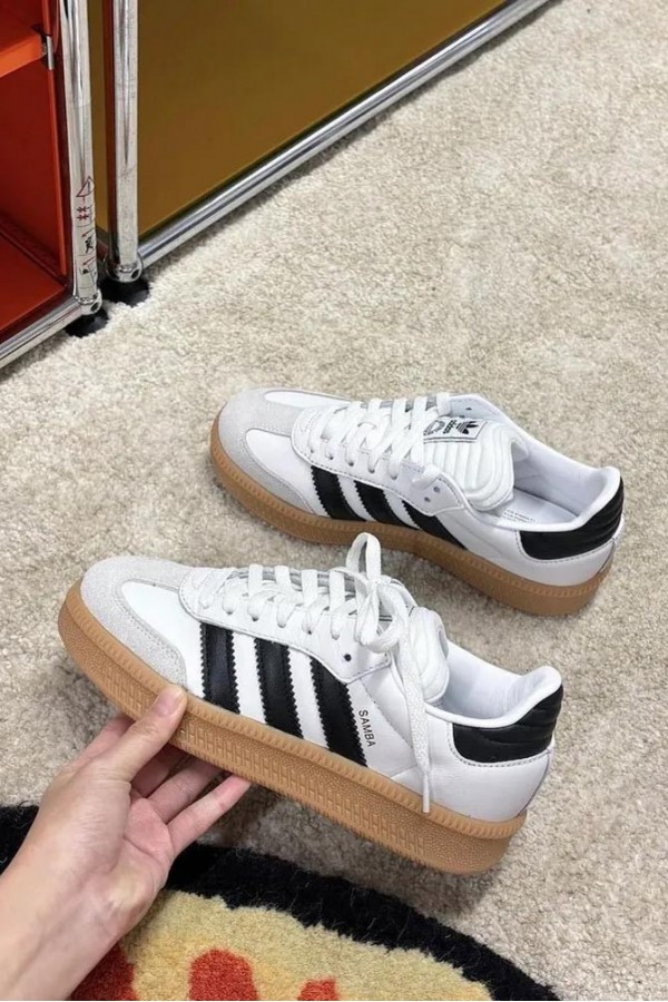 Adidas Samba XLG 白黑線