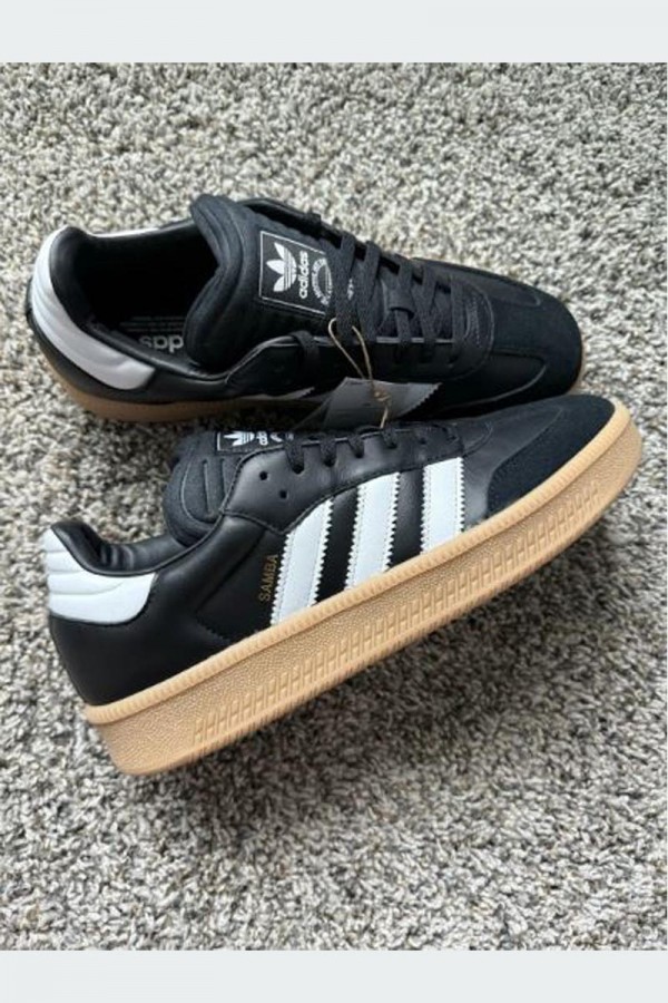 Adidas Samba XLG 黑白線