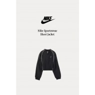 [KARINA同款] Nike Sportswear 短版外套
