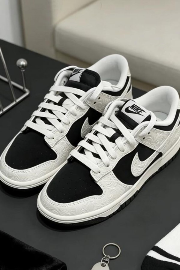 [2026馬年限定] Nike Dunk Low 浮雕 奶油黑白