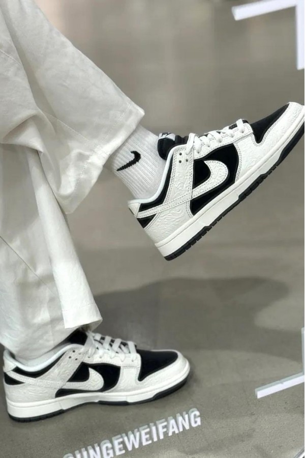 [2026馬年限定] Nike Dunk Low 浮雕 奶油黑白