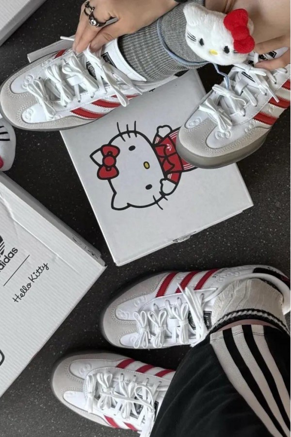 Adidas Gazelle X Hello Kitty 聯名白紅