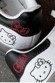 Adidas Gazelle X Hello Kitty 聯名白紅