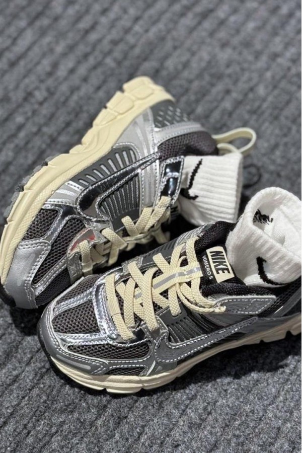 Nike Zoom Vomero 5 鐵灰銀 (小童/中童)