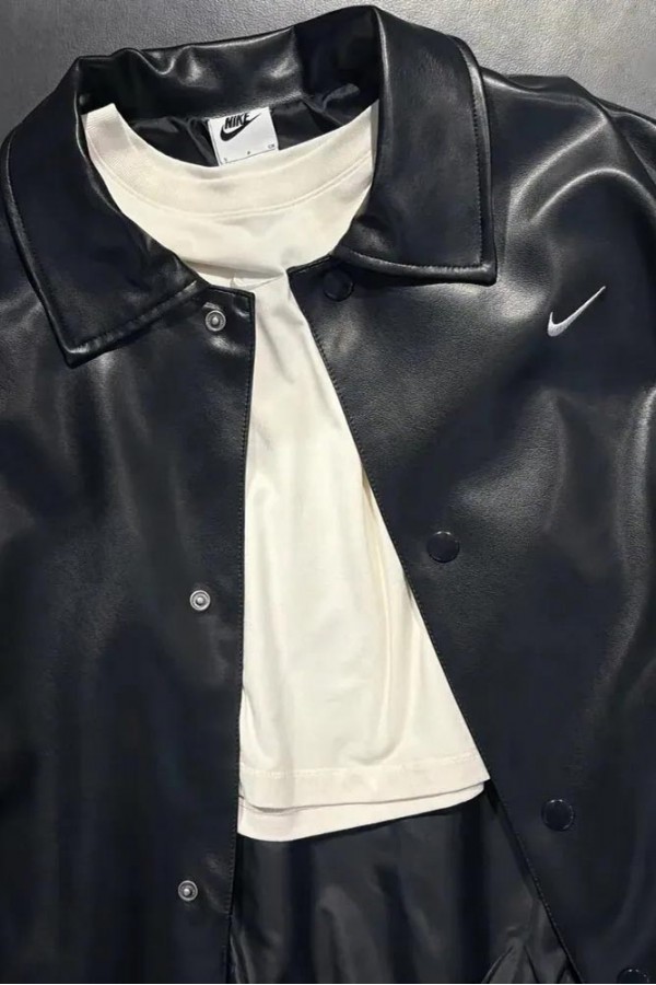 Nike Sportswear 豹紋領 皮外套