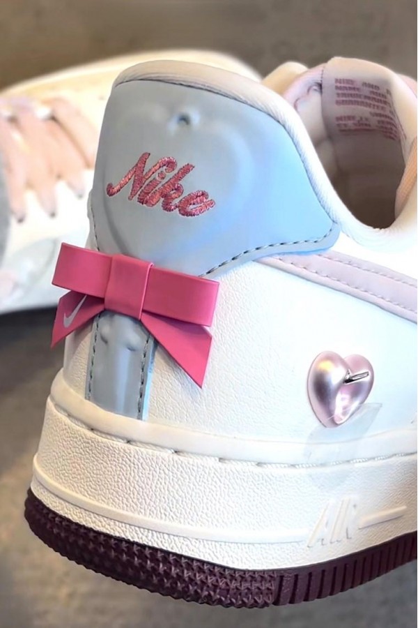 [2026情人節限定] Nike Air Force 1 櫻花粉白藍