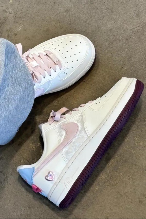 [2026情人節限定] Nike Air Force 1 櫻花粉白藍
