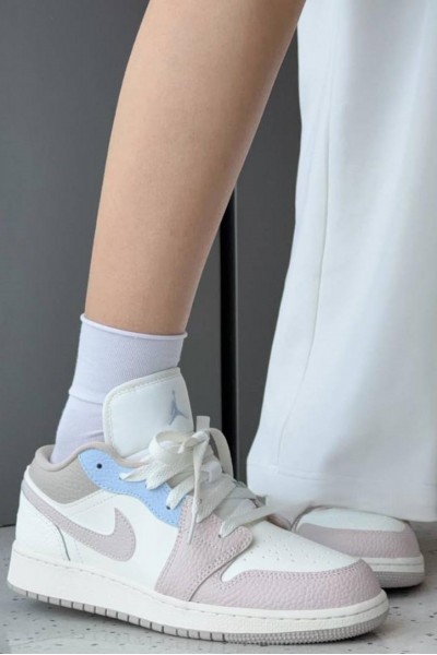 Nike Air Jordan 1 (GS) 馬卡龍 粉白藍