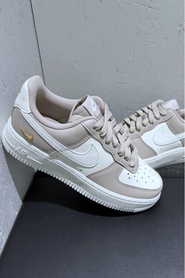 Nike Air Force 1 燕麥奶茶 小金勾