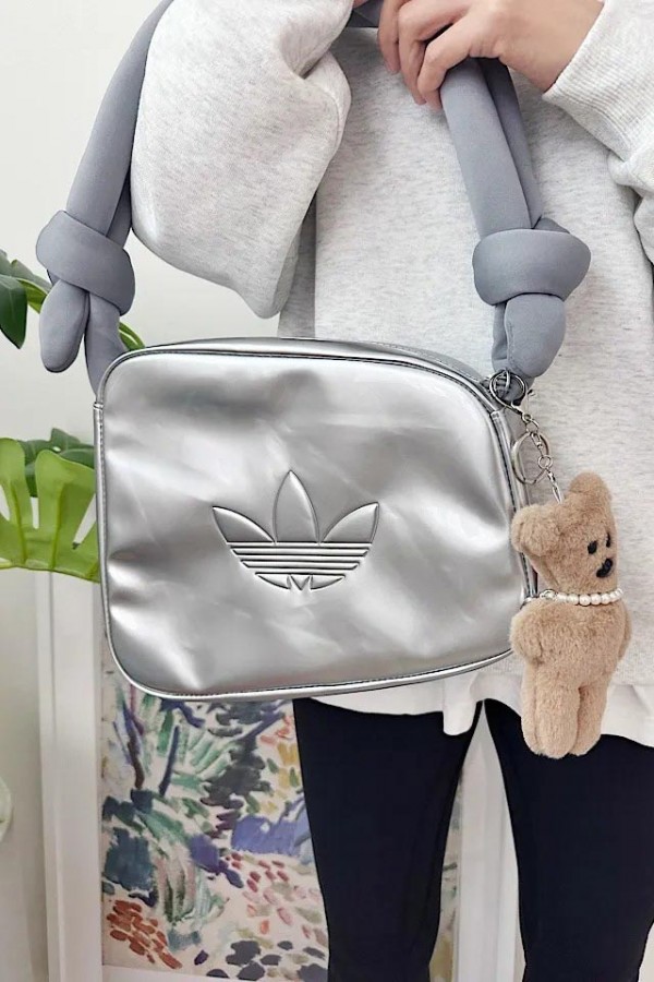 [現貨]  Adidas 綁帶 飛機包(2款)