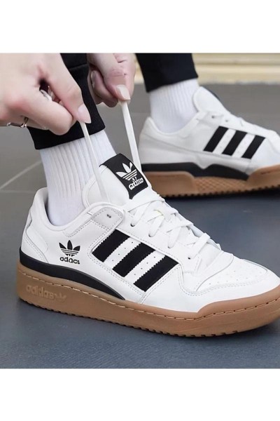 Adidas Forum Low 白黑