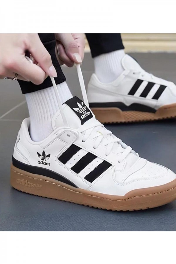 Adidas Forum Low 白黑