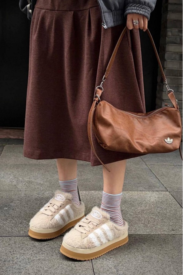 Adidas Campus 00S 毛茸茸 穆勒拖鞋 奶茶