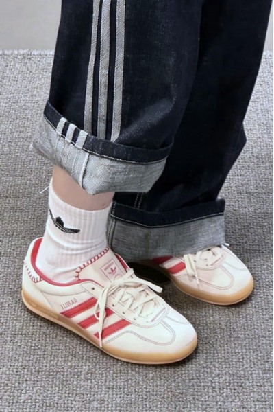 [2026馬年限定]  Adidas Gazelle Indoor 外縫線 奶油紅