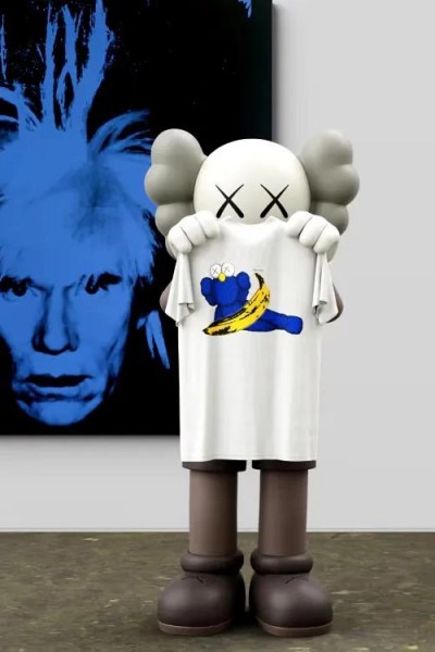 KAWS & UNIQLO 聯名系列- 短T大人 (4款)