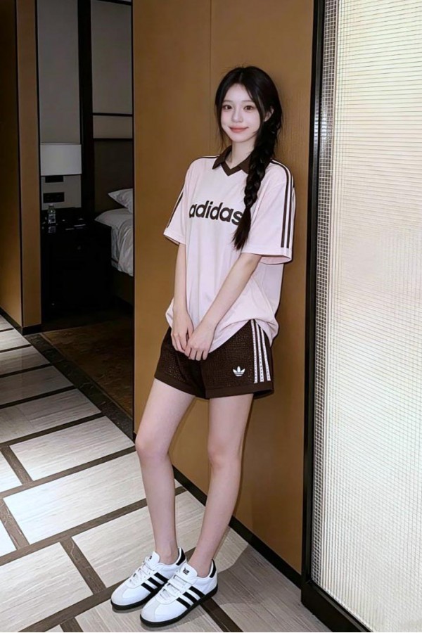 Adidas Originals 洞洞編織 短褲 (2色)