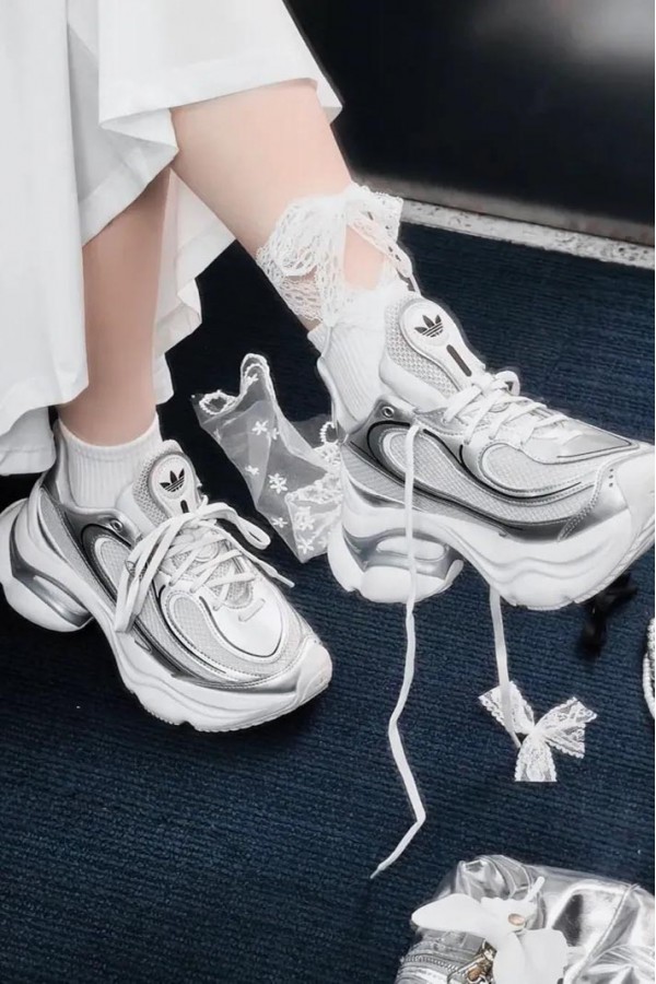 Adidas Ozvenuz 液態白銀  老爹鞋