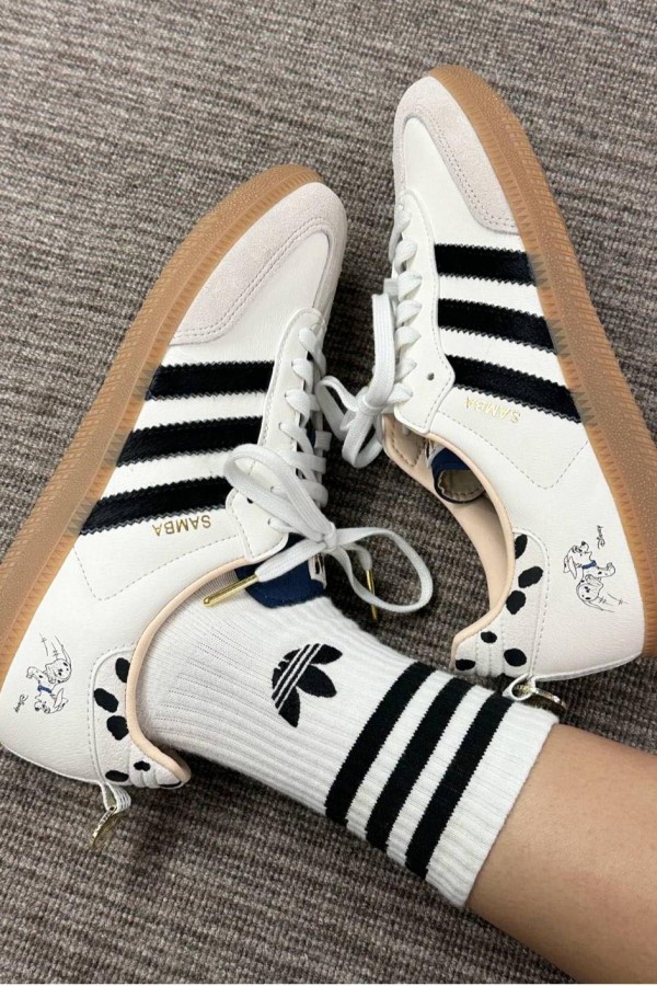 Adidas Samba OG X Disney 101忠狗白黑