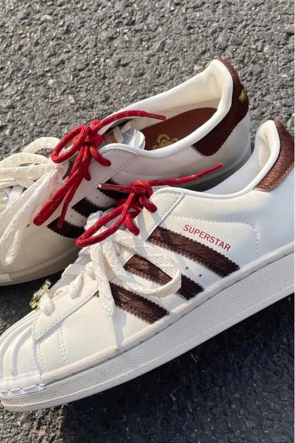 [2026馬年限定]  Adidas Superstar 2.0 馬毛 白棕