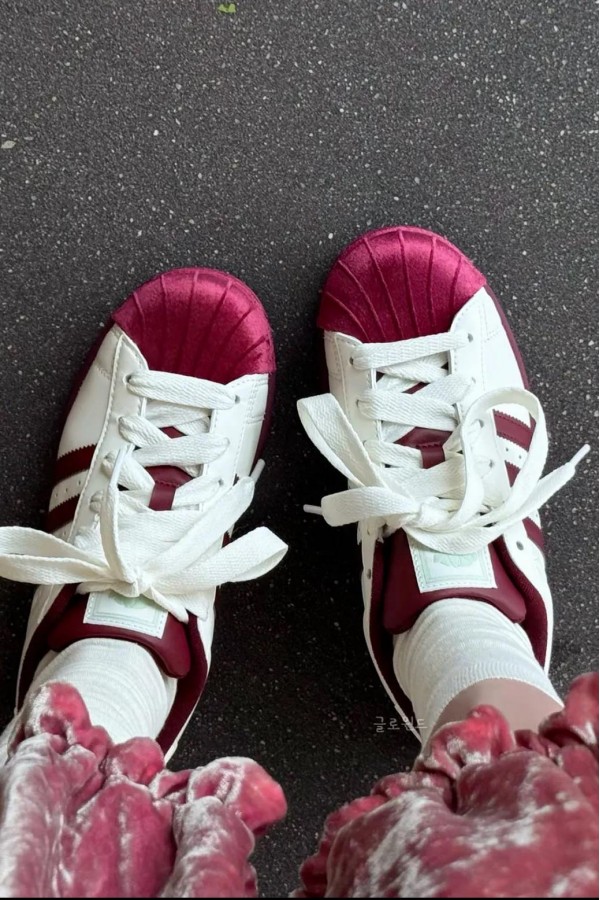 Adidas Superstar 2.0 白絲絨酒紅