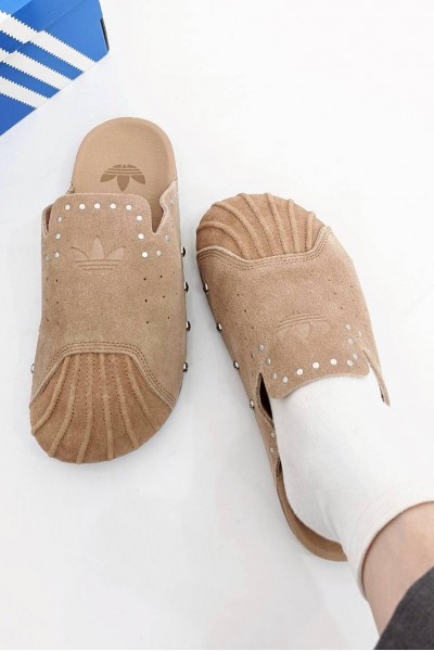 Adidas Adimule Superstar 鉚釘 穆勒拖鞋 棕色  