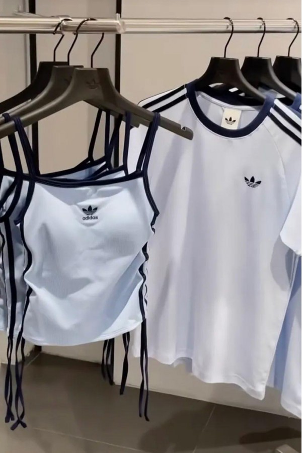 Adidas Originals 細肩背心(附胸墊) / 短袖T上衣(男女款) 寶寶藍