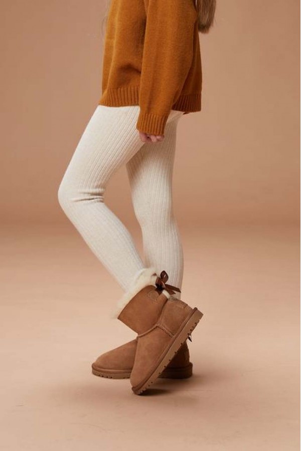 Ugg Ozwear 蝴蝶結防潑水雪靴(兒童)